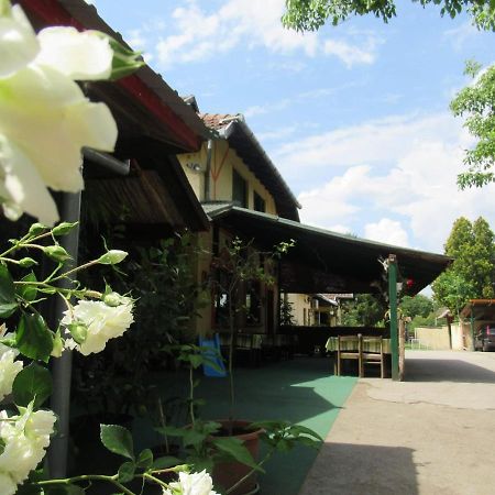 Hotel Fogado Palić Zewnętrze zdjęcie